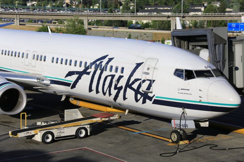 photo 005--- flight alaska airlines  seattle-anchorage 20_1